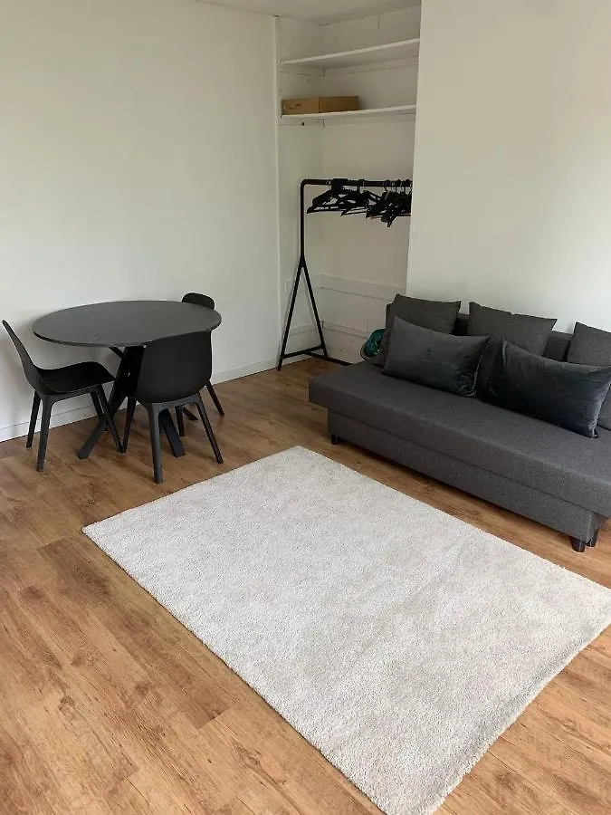 בריסל Suite Minimalist 50M2 בלגיה